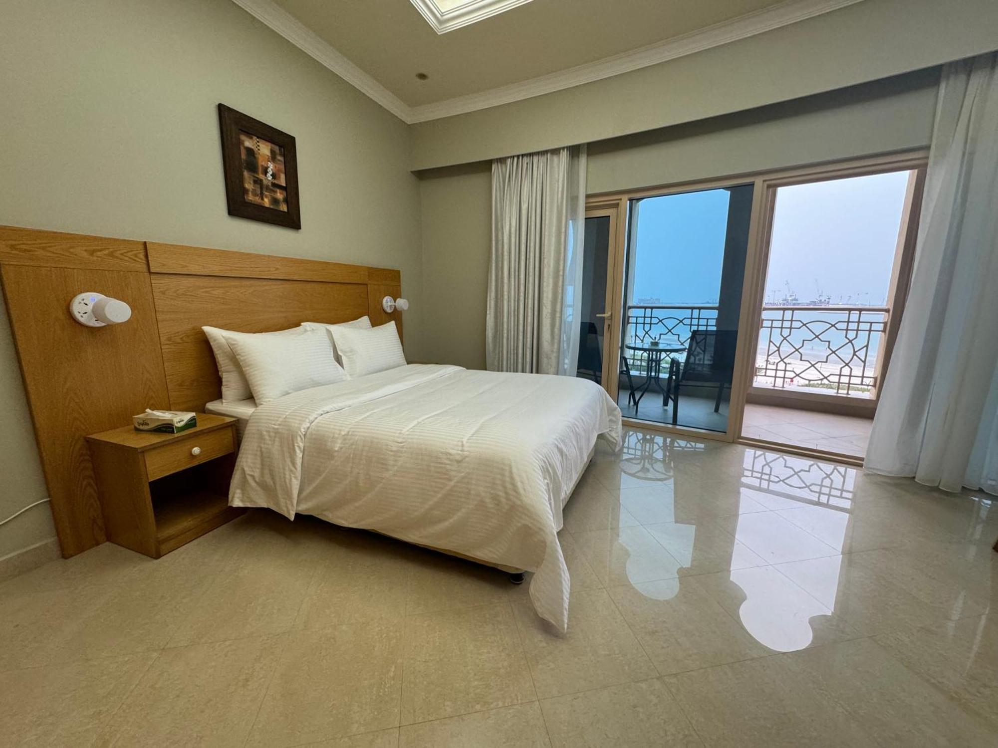 Private Suites Al Hamra Palace At Golf & Sea Resort Ras al-Khaimah Room photo