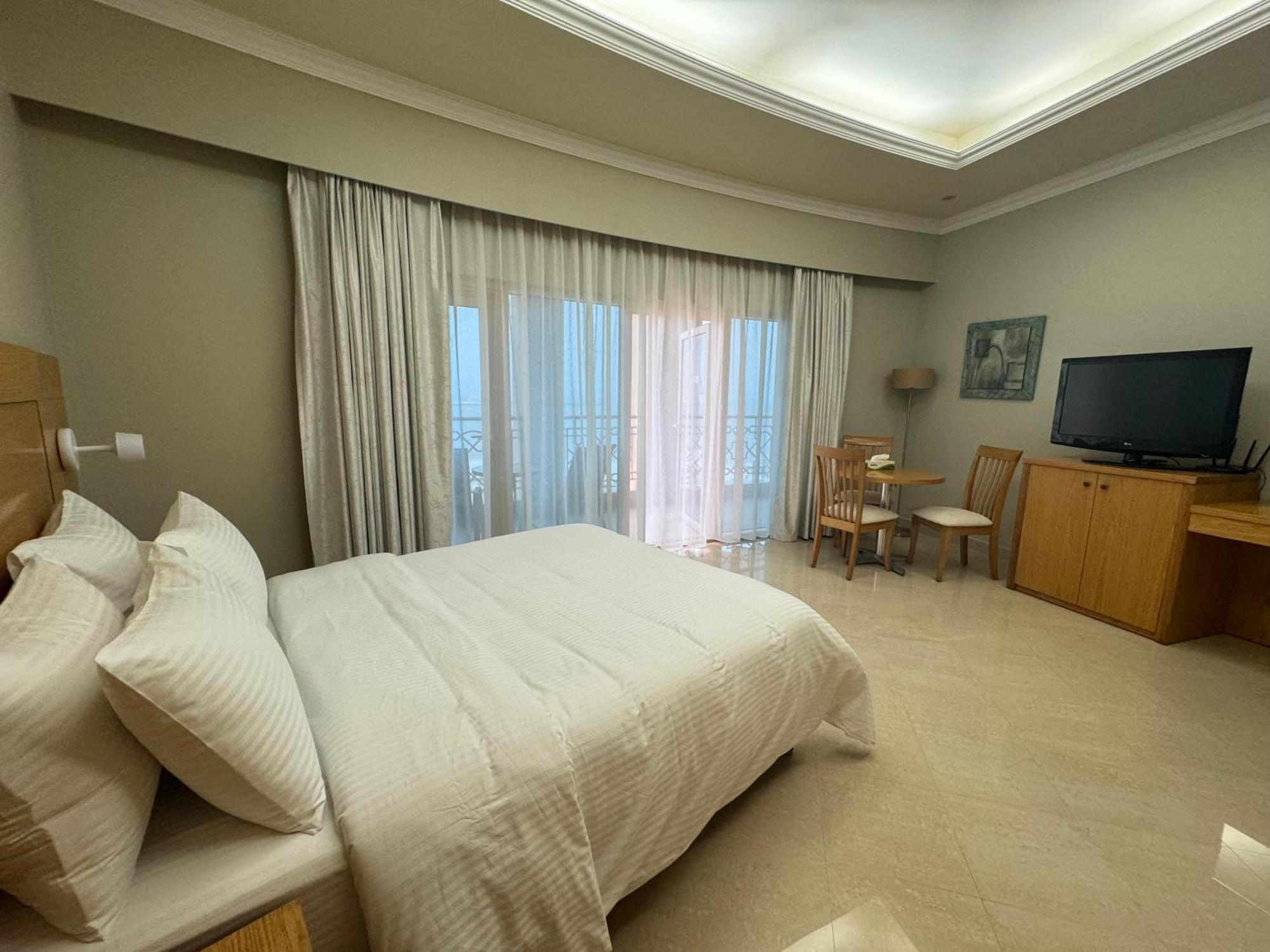 Private Suites Al Hamra Palace At Golf & Sea Resort Ras al-Khaimah Room photo